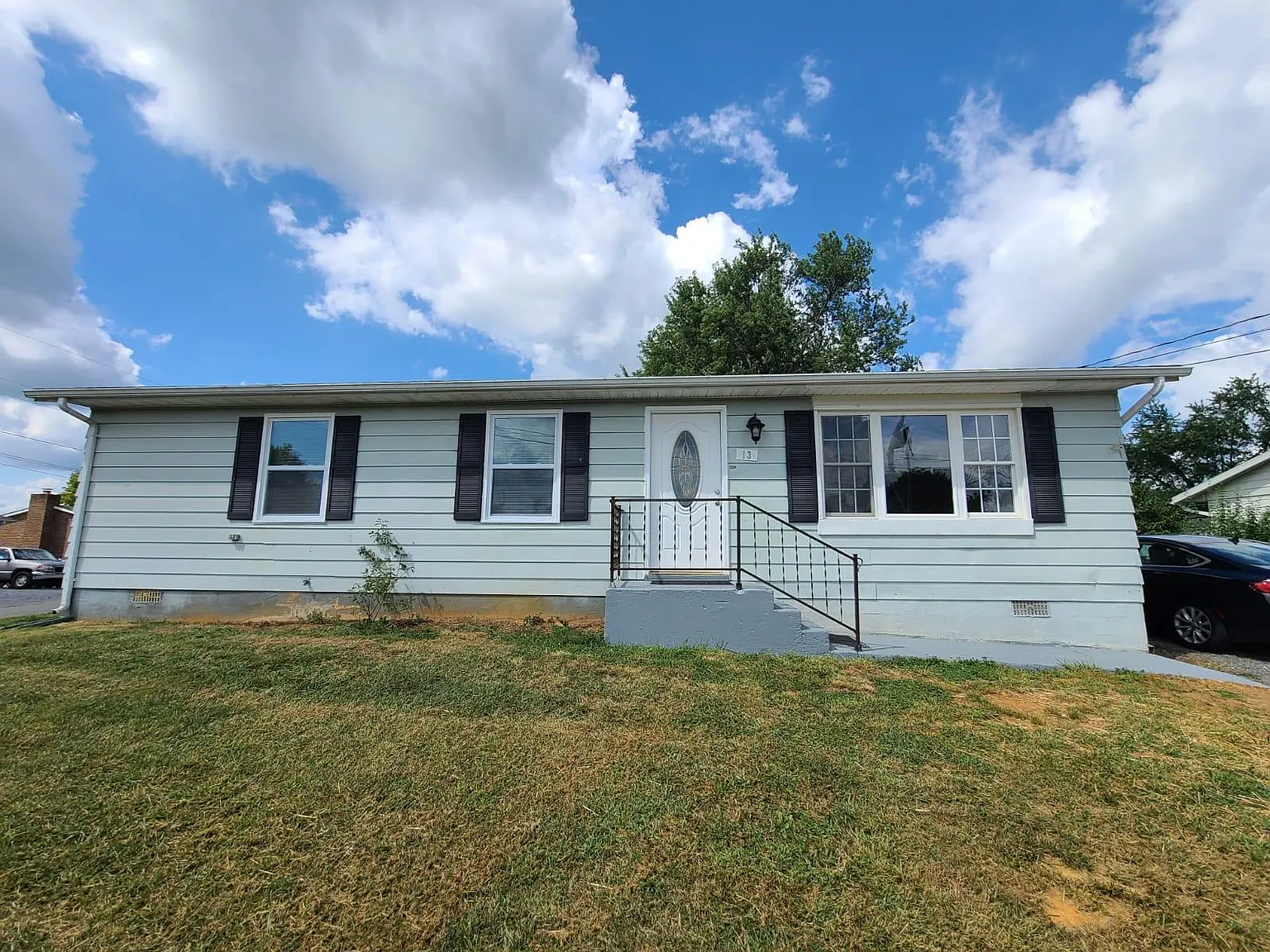 13 Peach Tree Dr photo 1