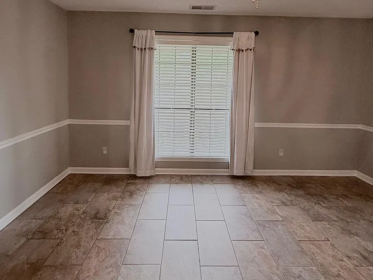 5008 Hare Crossing Cv — Photo 18