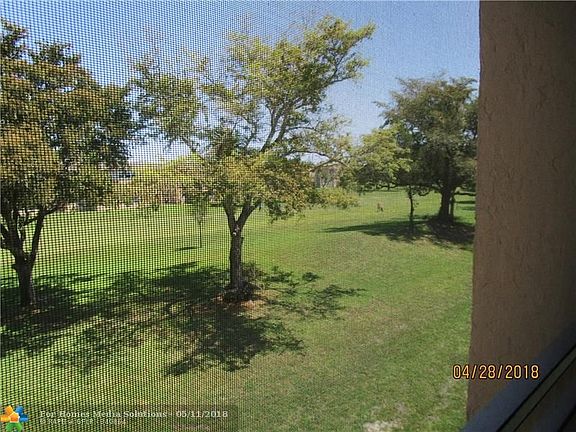 4th image of 9330 Sunrise Lakes Blvd APT 301