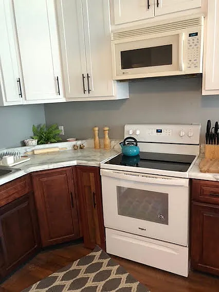 3 bed, 2108 sqft, $1,800 — Photo 2