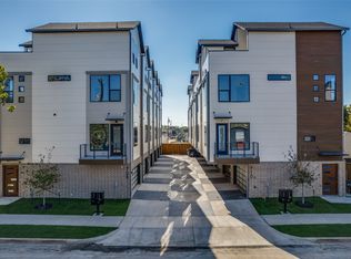 708 W 10th St #101, Dallas, TX 75208