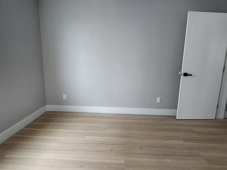 5729 Klump Ave — Photo 24