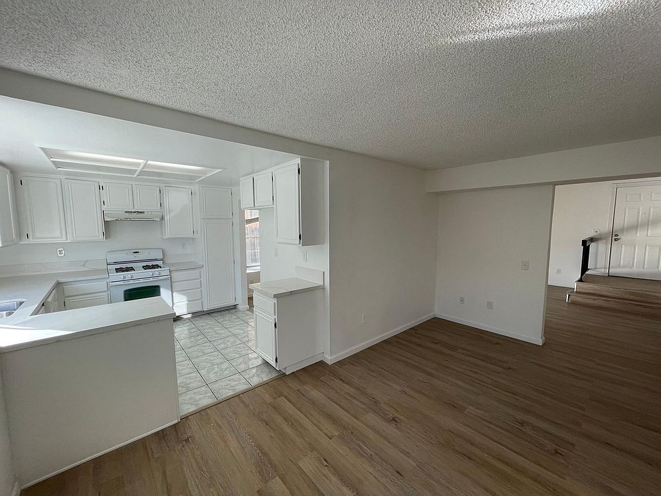 23119 Donahue Ct Moreno Valley, CA Zillow Apartments for Rent in