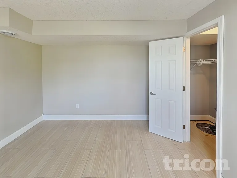4527 Mason Ave NE — Photo 9