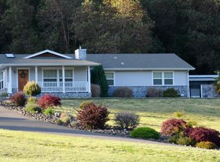 420 Gazley Rd, Myrtle Creek, OR 97457