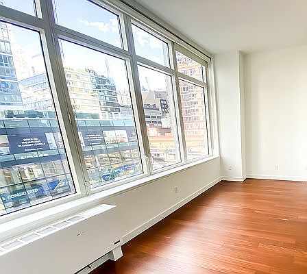 1st image of 600 W 42nd St #613