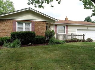 2678 Saginaw Dr, Poland, OH