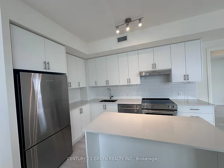 8960 Jane St #709 — Photo 14