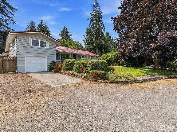 3rd image of 8402 34th Street W