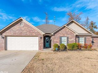 2904 Perth Cv, Benton, AR 72015