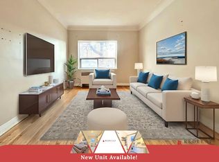 17 Gage Ave S #1, Hamilton, ON L8M3C7