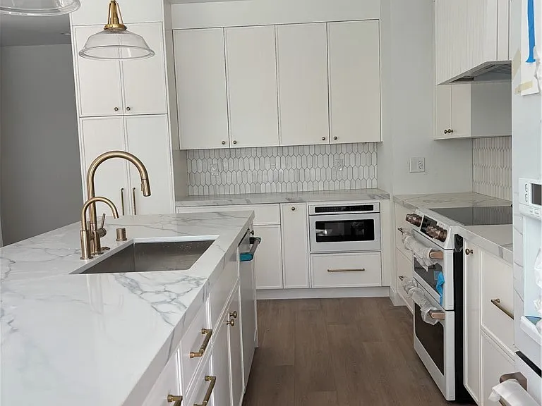 4832 La Canada Blvd — Photo 9
