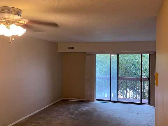 5th image of 6515 Princeton Ct #B203