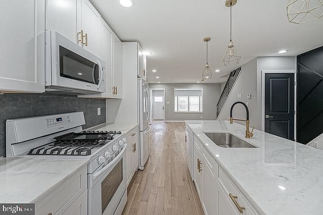 1st image of 2027 S Bucknell St