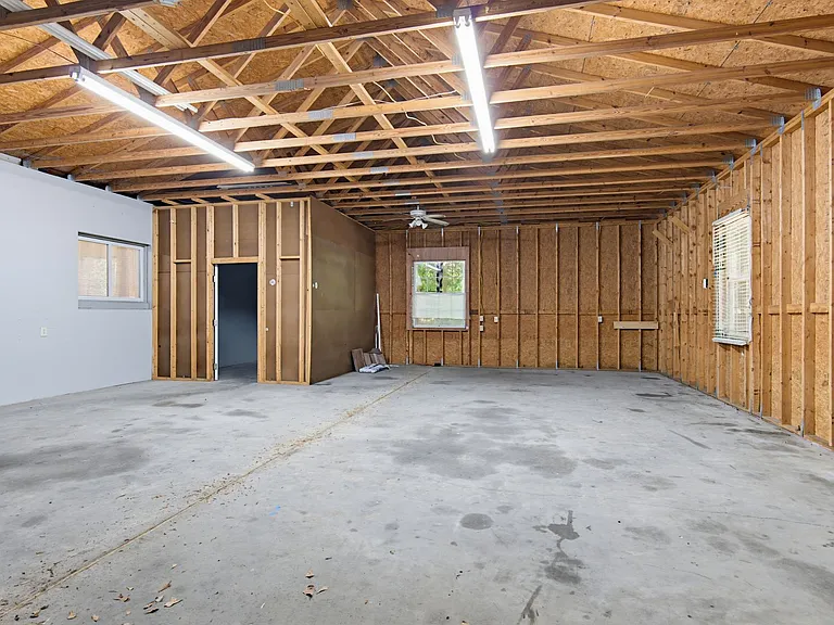 908 Rock Creek Ave — Photo 48