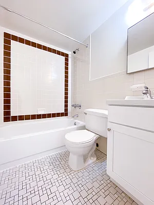 Rented by Compass | media 25