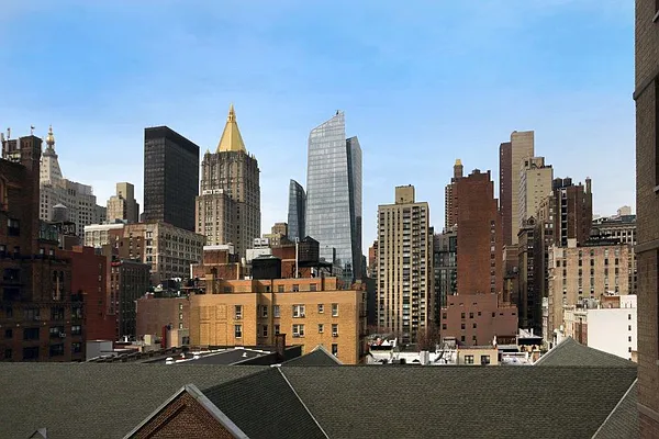 Rented by Manhattan Skyline | media 8
