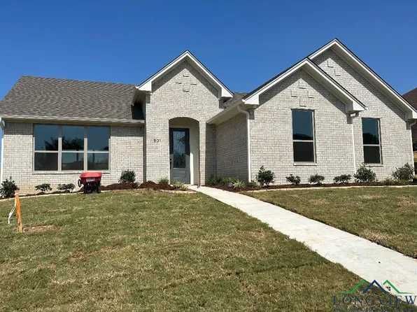 501 Creekside Dr, Marshall, TX 75672