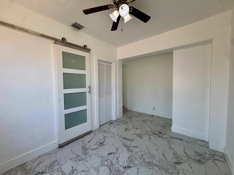 632 N M St #B — Photo 8