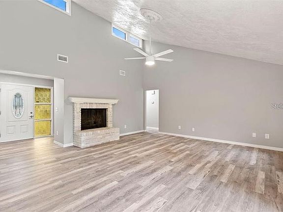 2nd image of 43 Blaine Dr