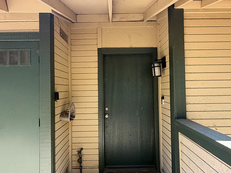 3290 Rockview Pl #6 — Photo 16