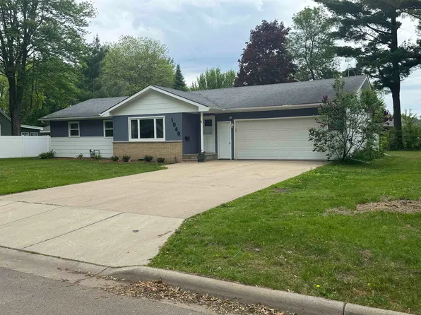 1040 S Park St, Shawano, WI 54166