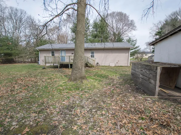 19 Market St, Middleville, MI 49333