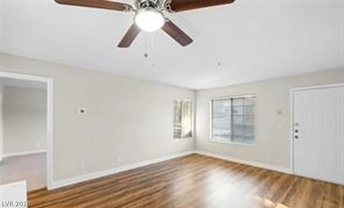 1 bed, 1.0 bath, 659 sqft, $1,300 — Photo 4