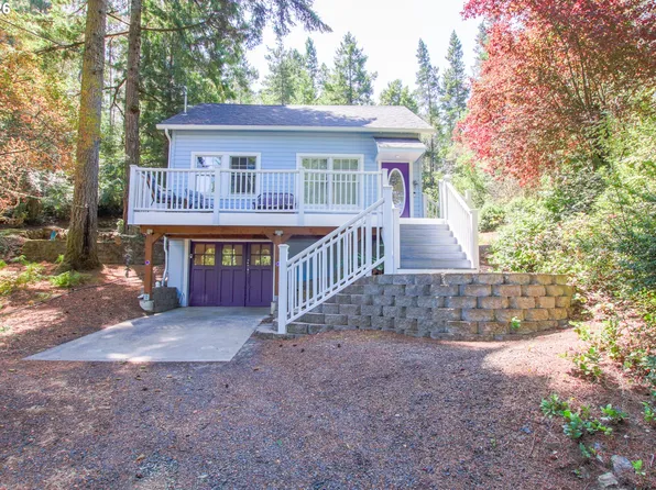 5834 Mercer Lake Rd, Florence, OR 97439