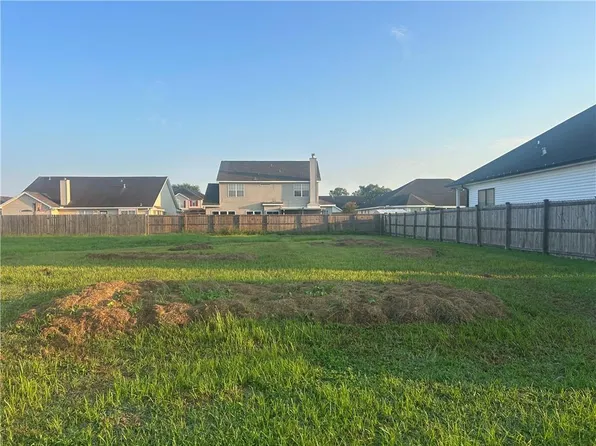 2232 N Harper Dr, Harvey, LA 70058