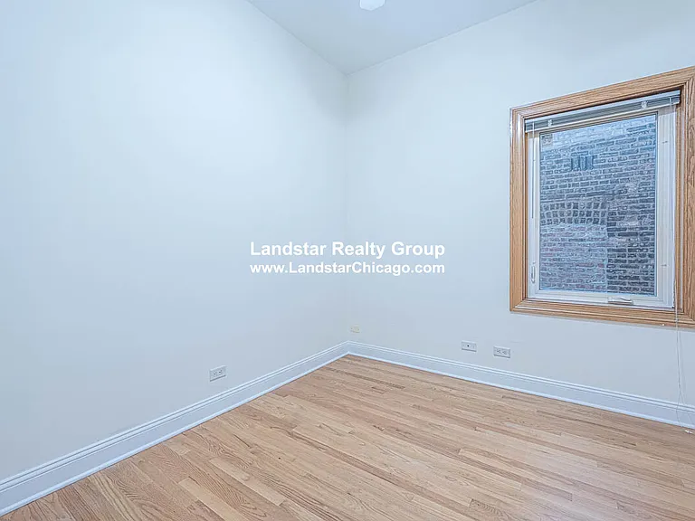754 W Bittersweet Pl #3 — Photo 14