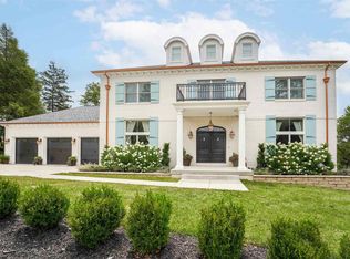 1217 Lions Ave, Morgantown, WV 26505