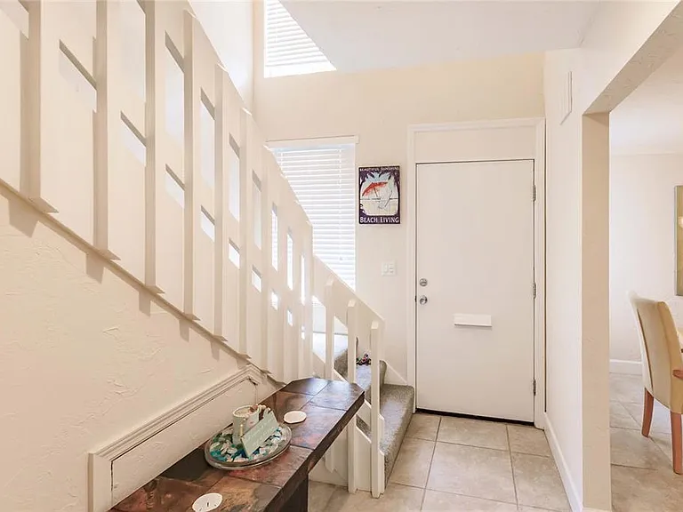 1205 E Peppertree Dr #232 — Photo 3