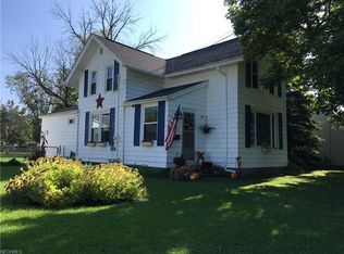 1061 State St, Vermilion, OH 44089