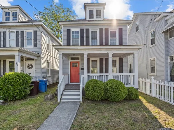 1125 Stewart St, Chesapeake, VA 23324