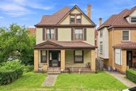 photo property thumbnail