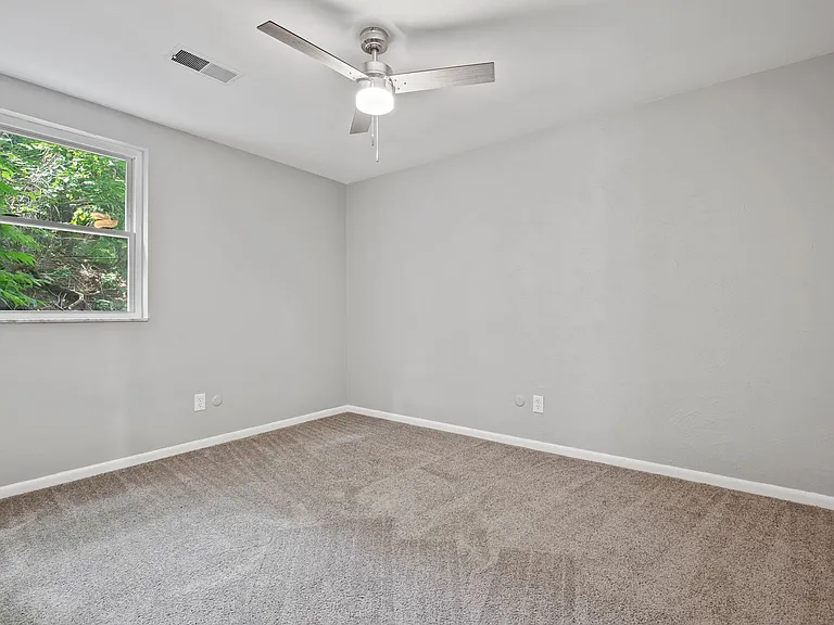 4608 Coleridge Street — Photo 20