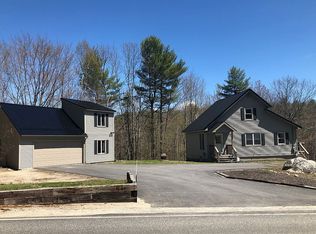 244 N Raymond Rd, Gray, ME 04039