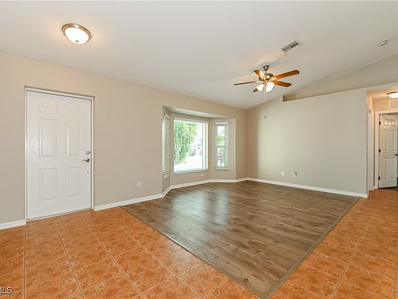 2nd image of 600 SW 18th Ter
