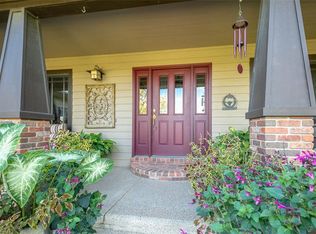 1637 N 700th Rd, Baldwin City, KS 66006