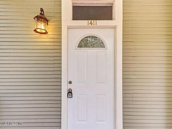 3rd image of 1411 N Liberty St