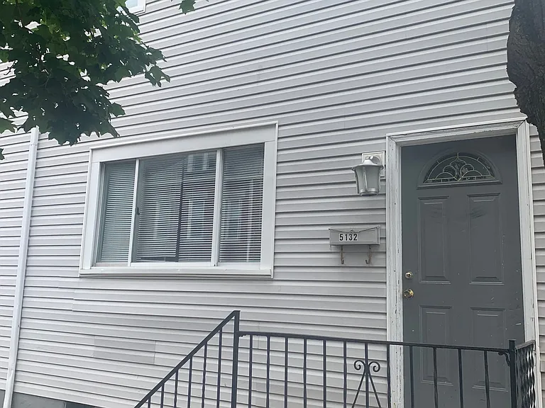 5132 Keystone St — Photo 1