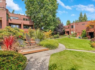 5936 SW Riveridge Ln, Portland, OR 97239