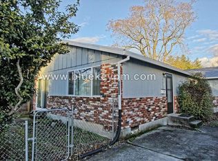 4622 SE 70th Ave, Portland, OR 97206