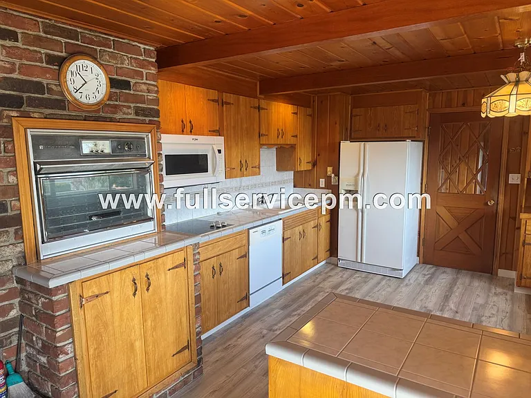 625 Avenue B #1 — Photo 29
