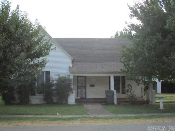 424 E Lake St, Paragould, AR 72450
