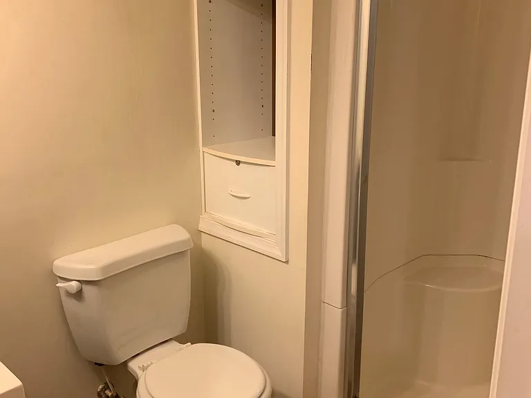 8833 Manahan Dr — Photo 31