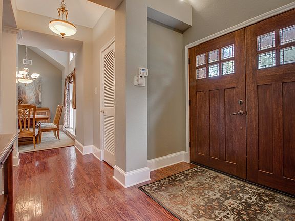 2nd image of 633 S Sorita Cir