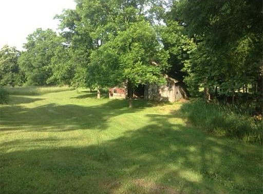2nd image of 33 Atherton Rd