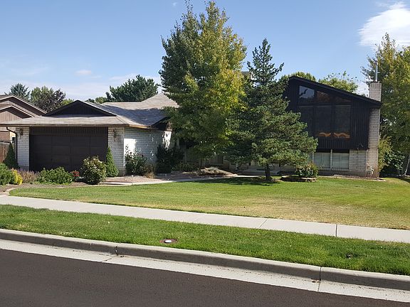 2nd image of 5523 S Appian Way